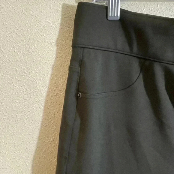 Spanx Plus Size 1X Ankle Leggings Leggings Back Pockets Green - Picture 6 of 10